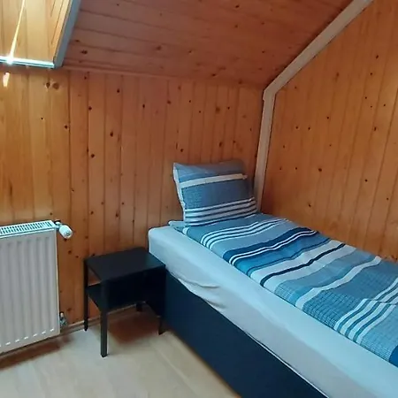 Gesztenyes Apartmanhaz * Tiszaalpar