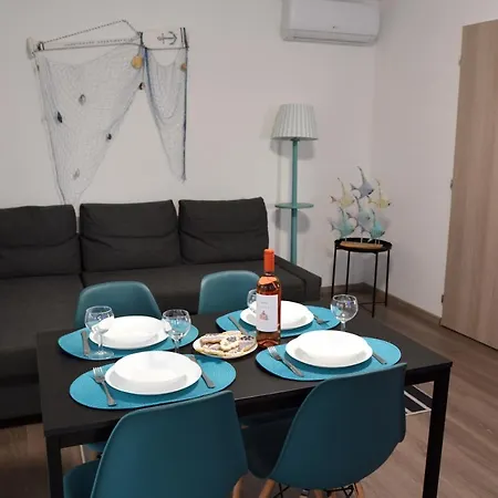 Gesztenyes Apartmanhaz Tiszaalpar