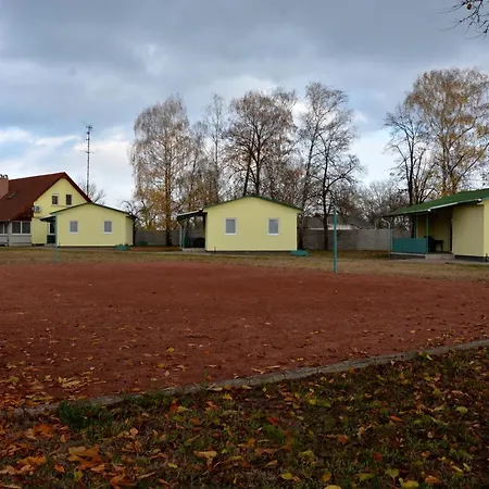 Gesztenyes Apartmanhaz Tiszaalpar